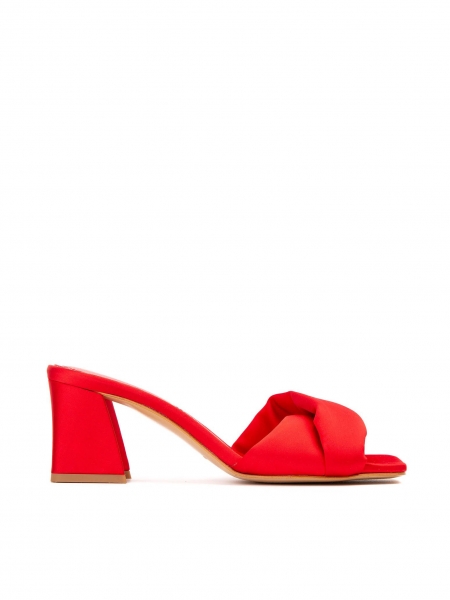 Red satin sandals Ginissima