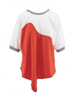 Red asymmetric t-shirt Larisa Dragna
