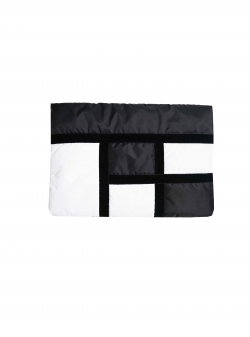 Husa laptop alb-negru Mondrian Z Puffers