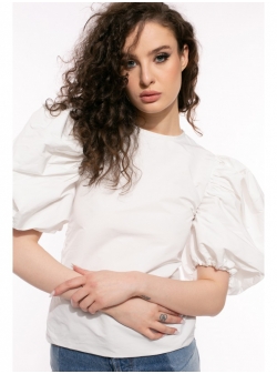 White blouse with puff sleeves Iheart