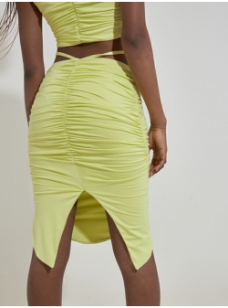 Green mini skirt Concepto