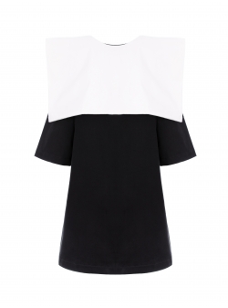 Rochie neagra cu guler patrat in contrast Veron