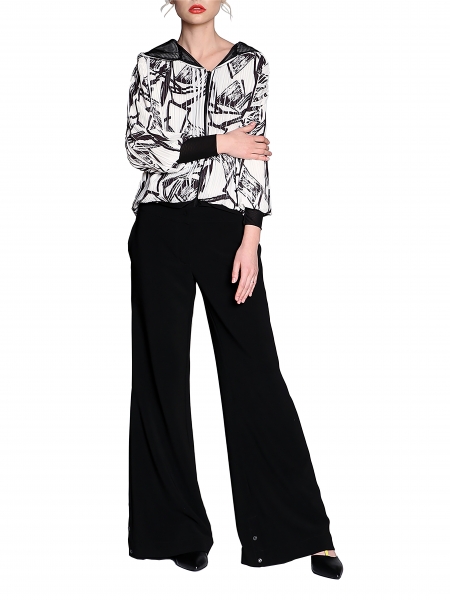 Trousers With Adjustable Lenght